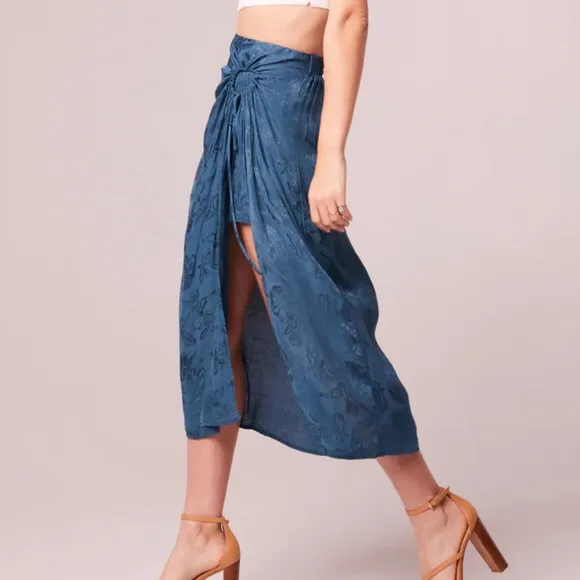 NWT Band of the Free | Celene Deep Teal Layered Midi Skirt L