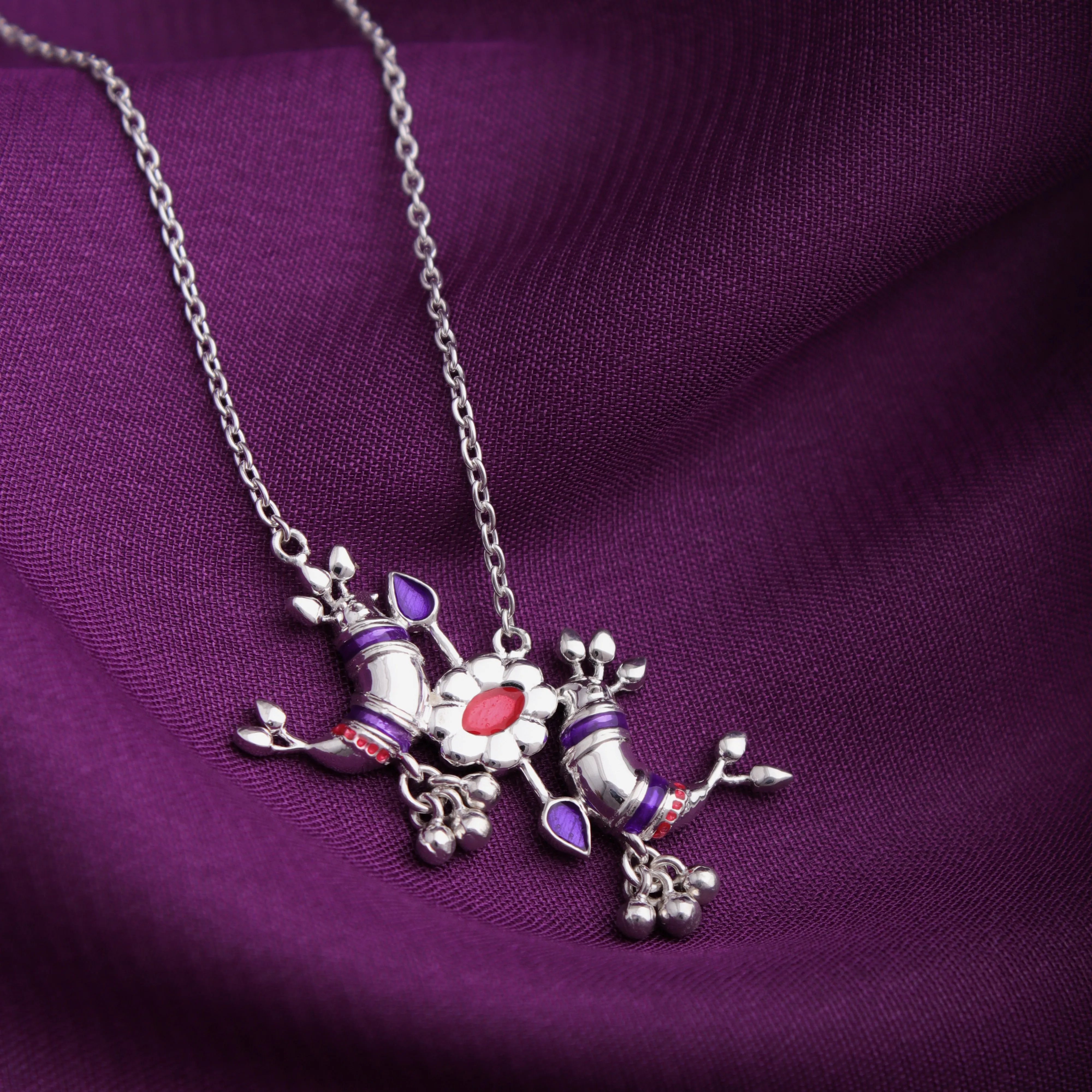 Pakhi Silver Chain Pendant Necklace By Moha