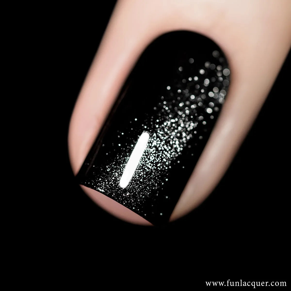 Platinum Diamond Magnetic Nail Polish