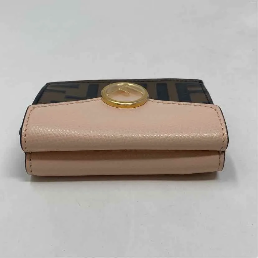 Pre-Owned Fendi Monogram Leather Designer Wallet