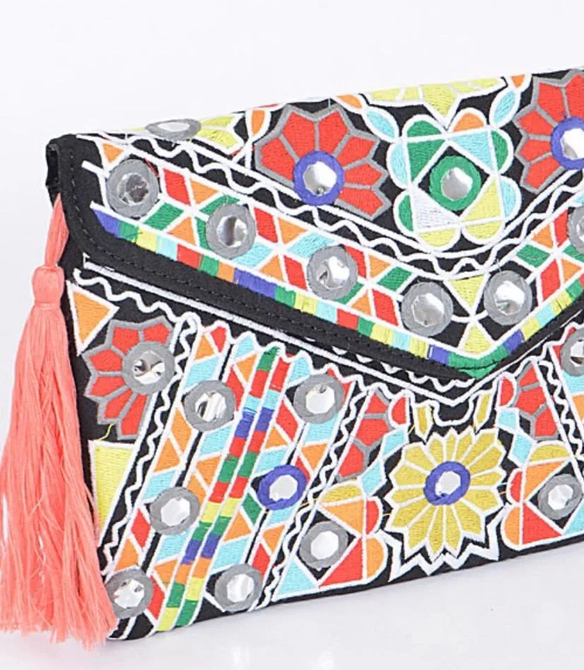 Pretty Petals Clutch