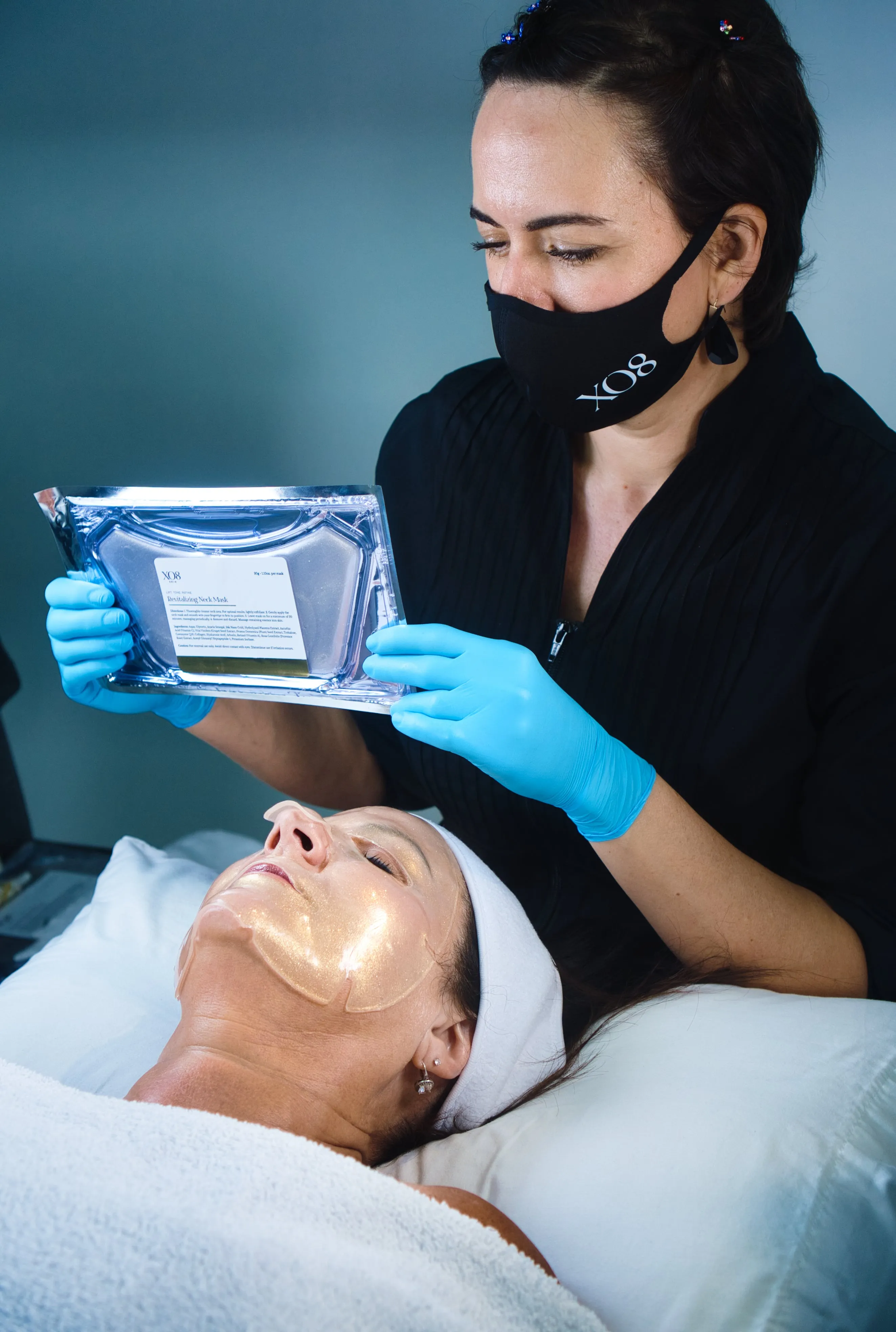 Revitalizing Neck Masks