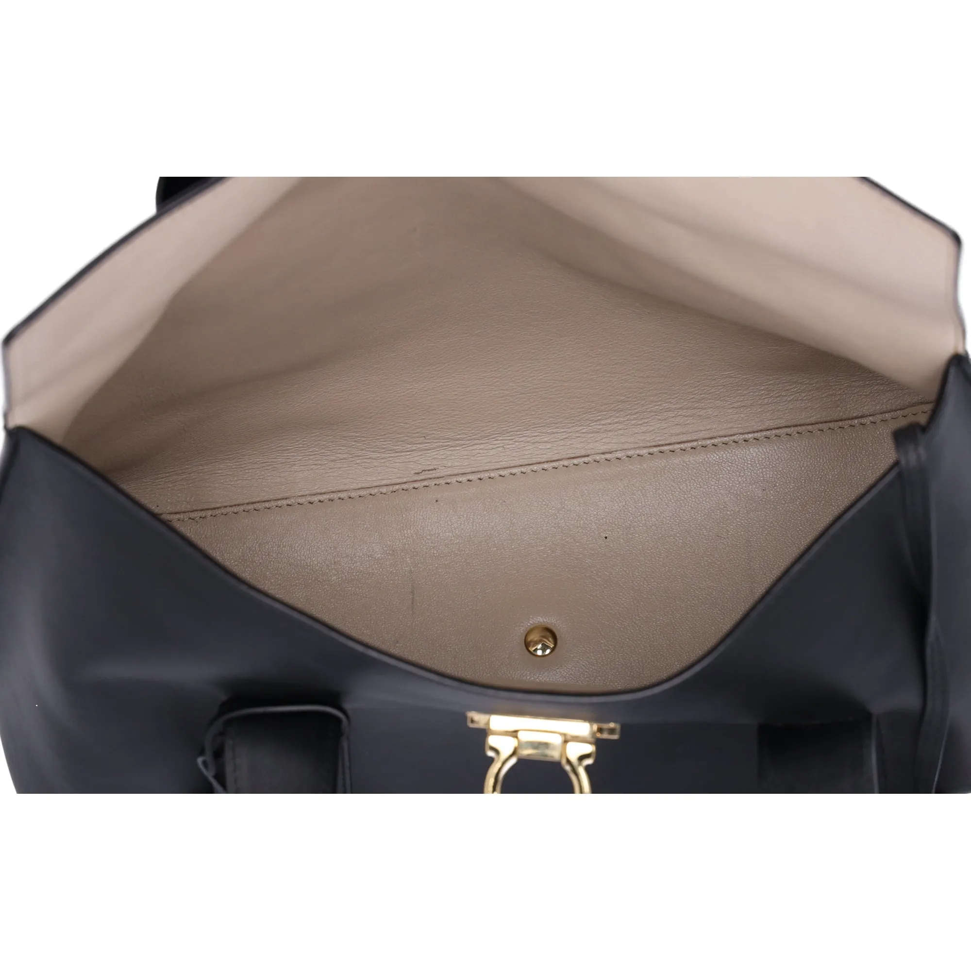 Salvatore Ferragamo Sukey Shoulder Tote  Black Leather   Pouch