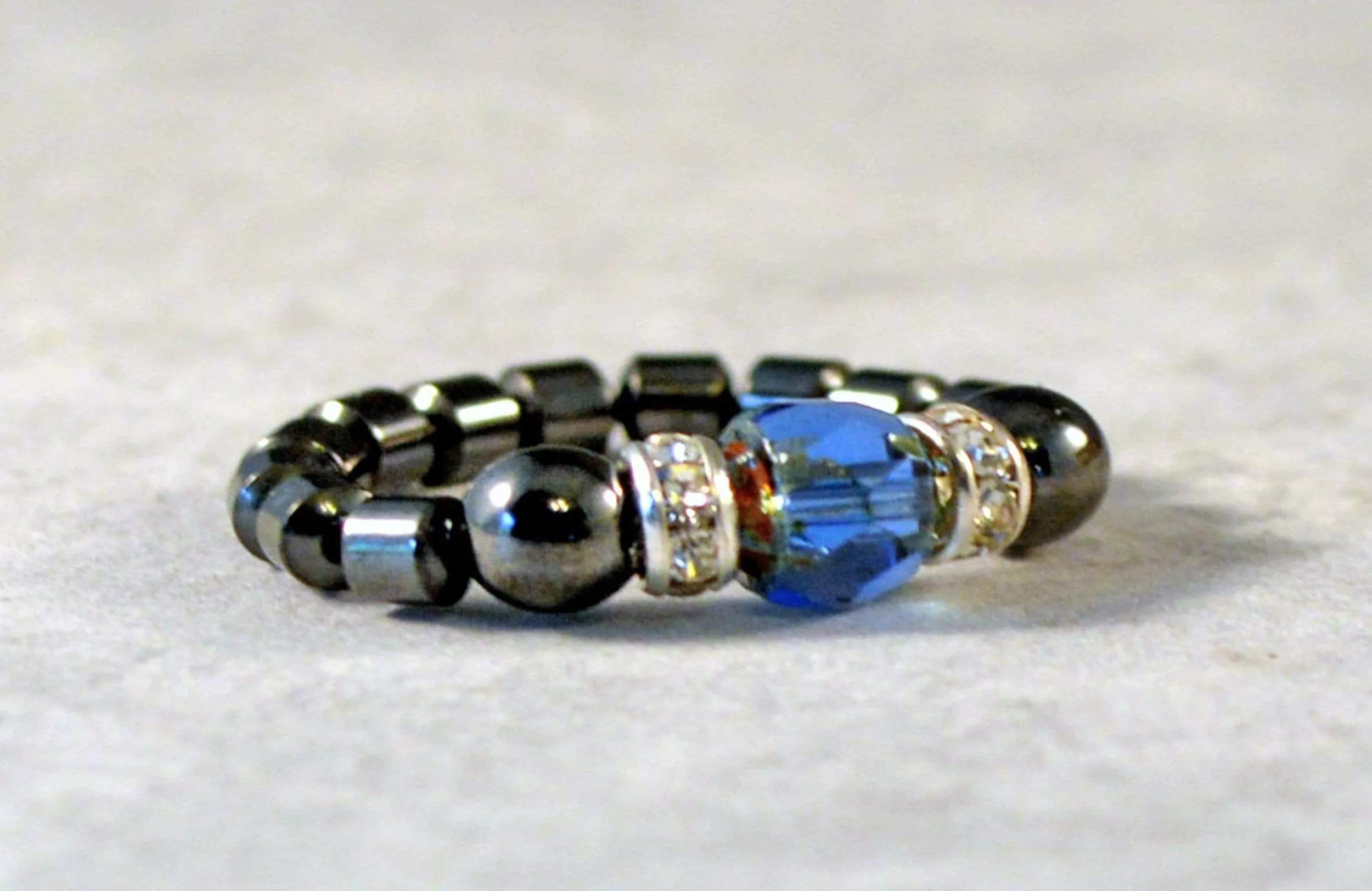 Sapphire Firepolish Magnetic Bead Ring
