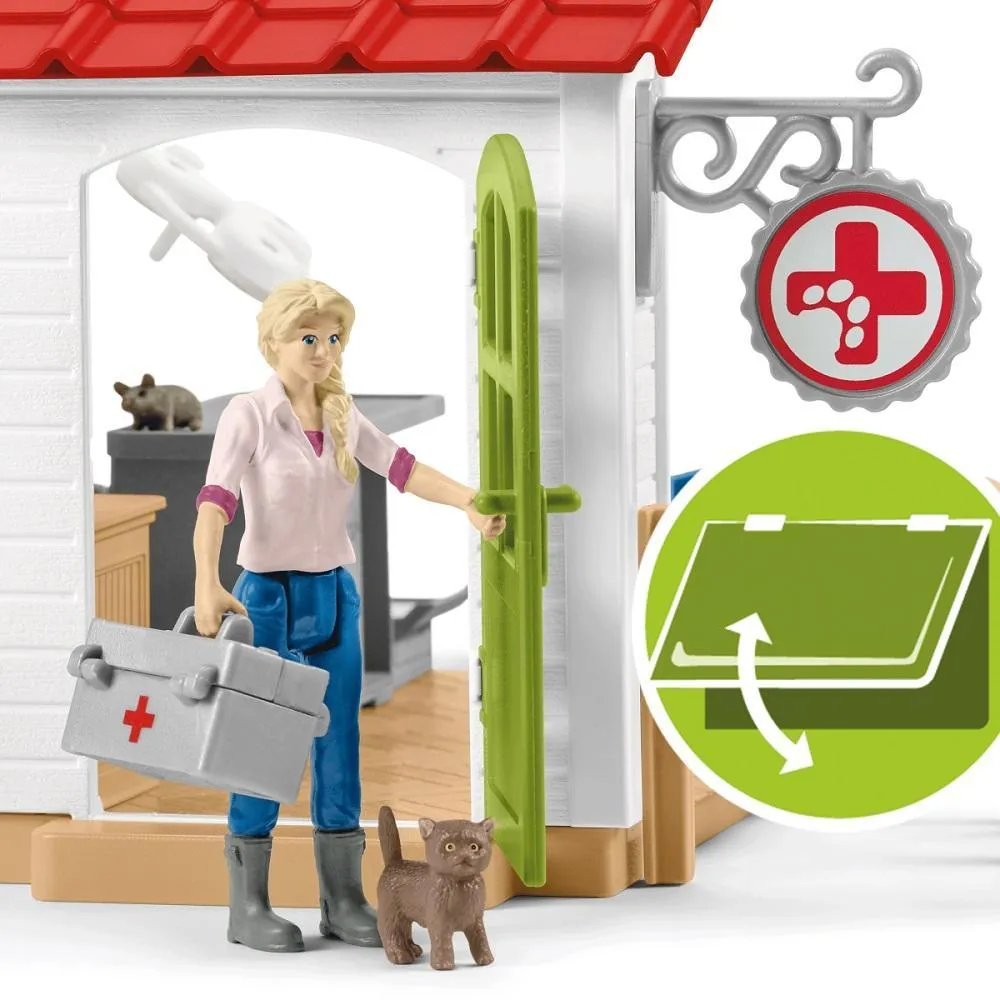 Schleich Veterinarian Practice with Pets