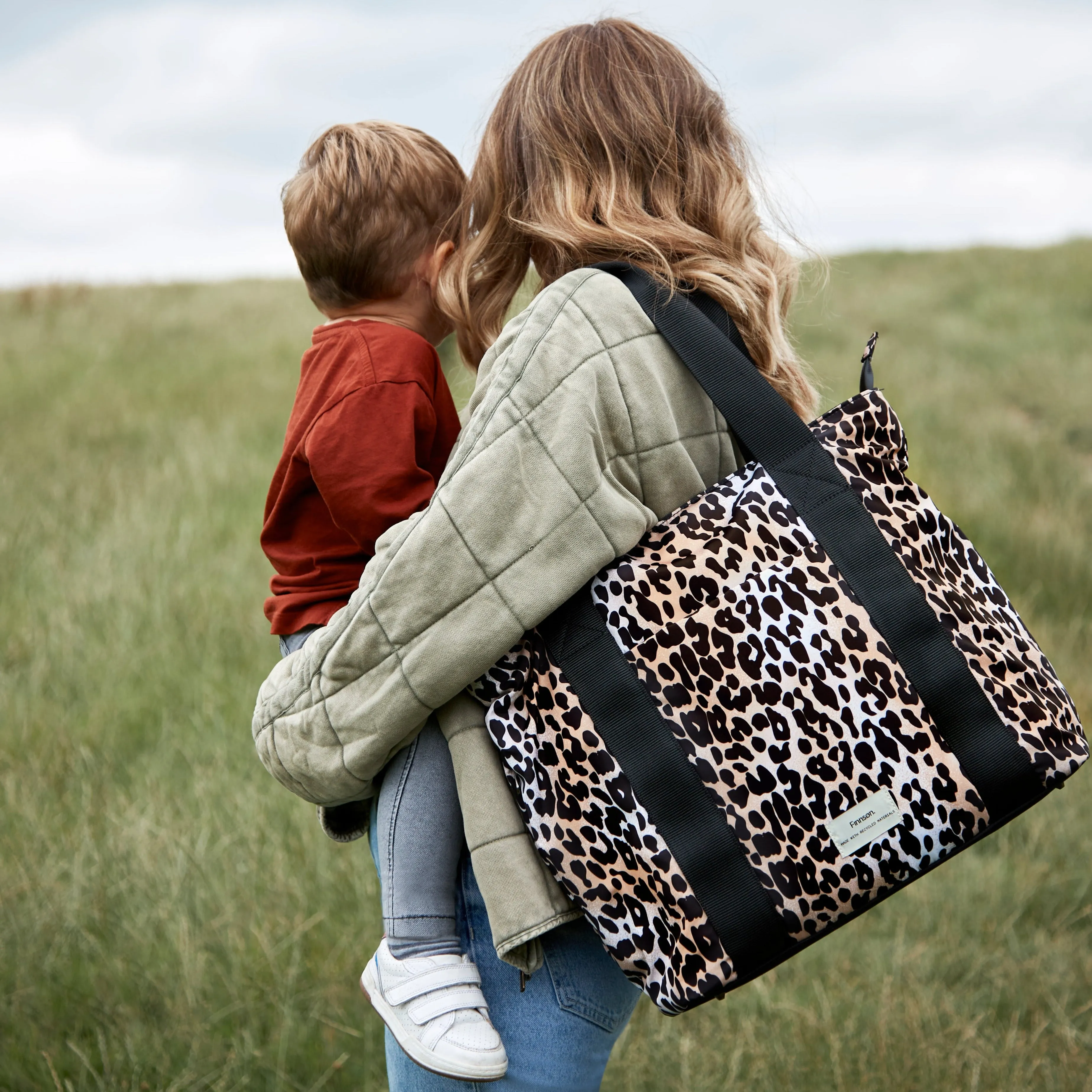 Selby Mama Tote Bag with Change Mat (Leopard)