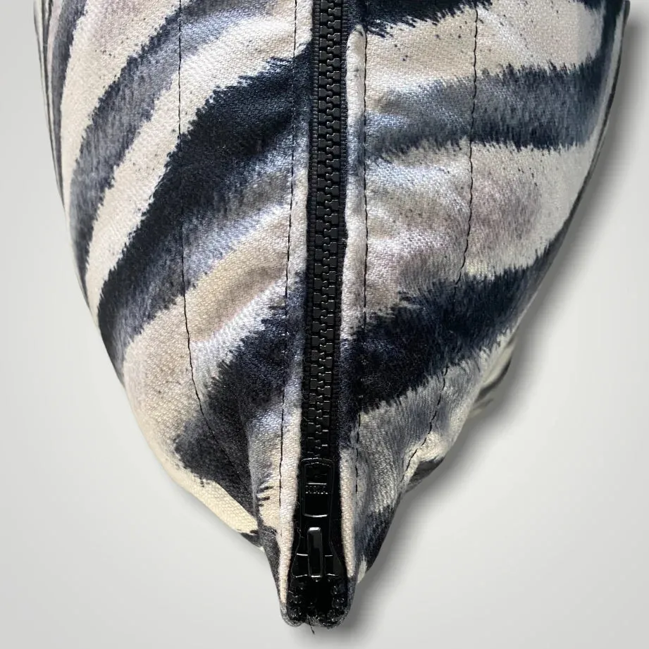 Shoreline XL Tote - Serengeti