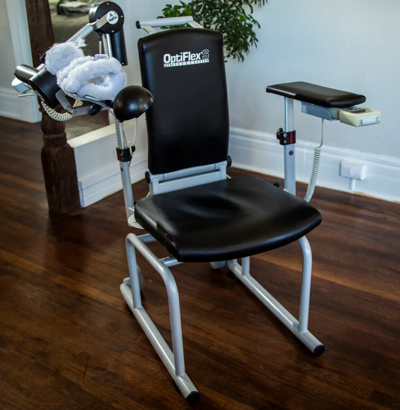 SHOULDER CPM MACHINE FOR RENT
