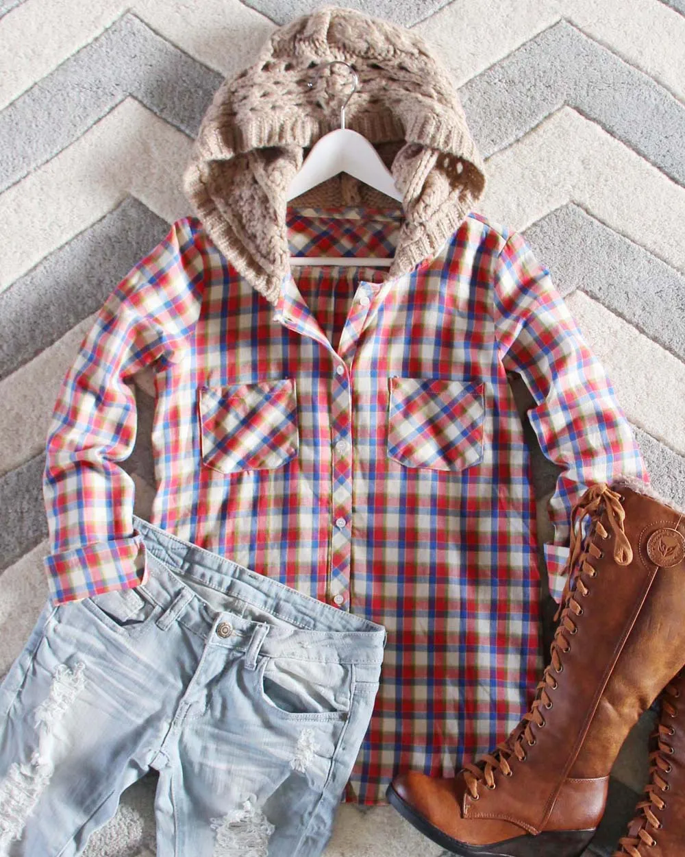 Snowy Canoe Plaid Top