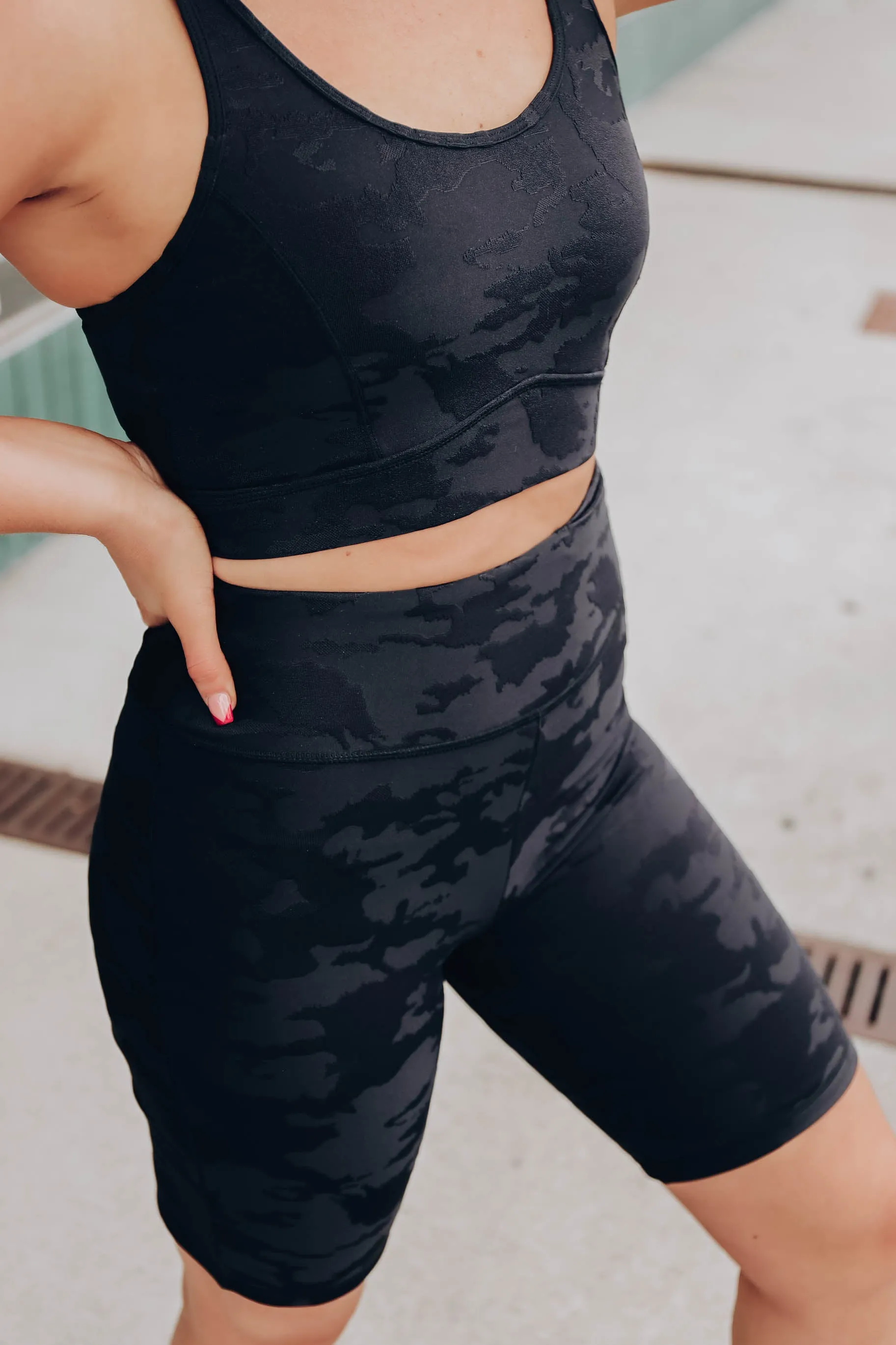 Top Performance Biker Shorts - Black
