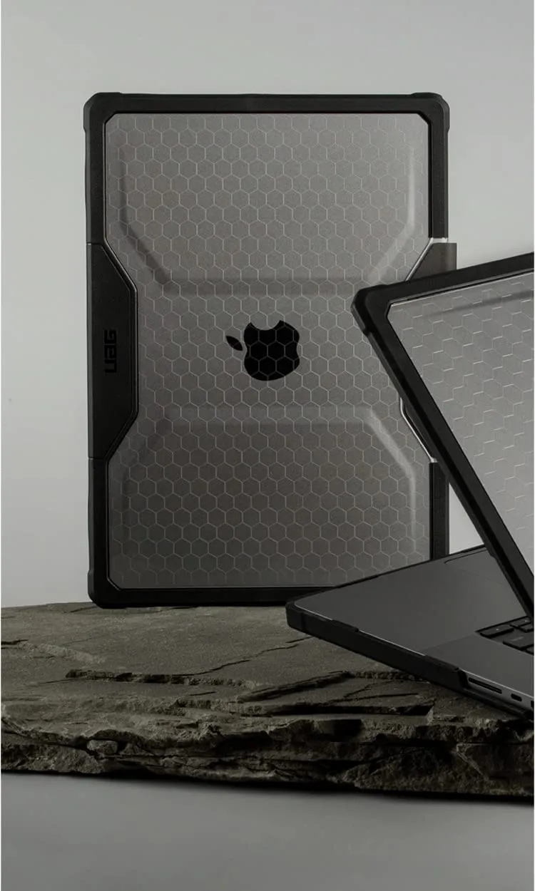 UAG - MacBook Pro 16" (M1 Pro/M1 Max) Plyo Case - Ice