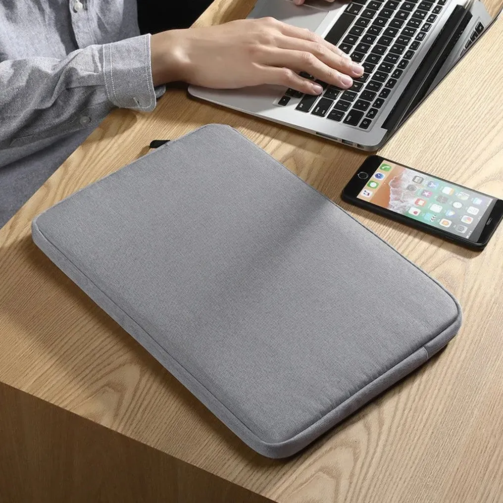Uniwersalny Pokrowiec z Miękkim Podszyciem MacBook