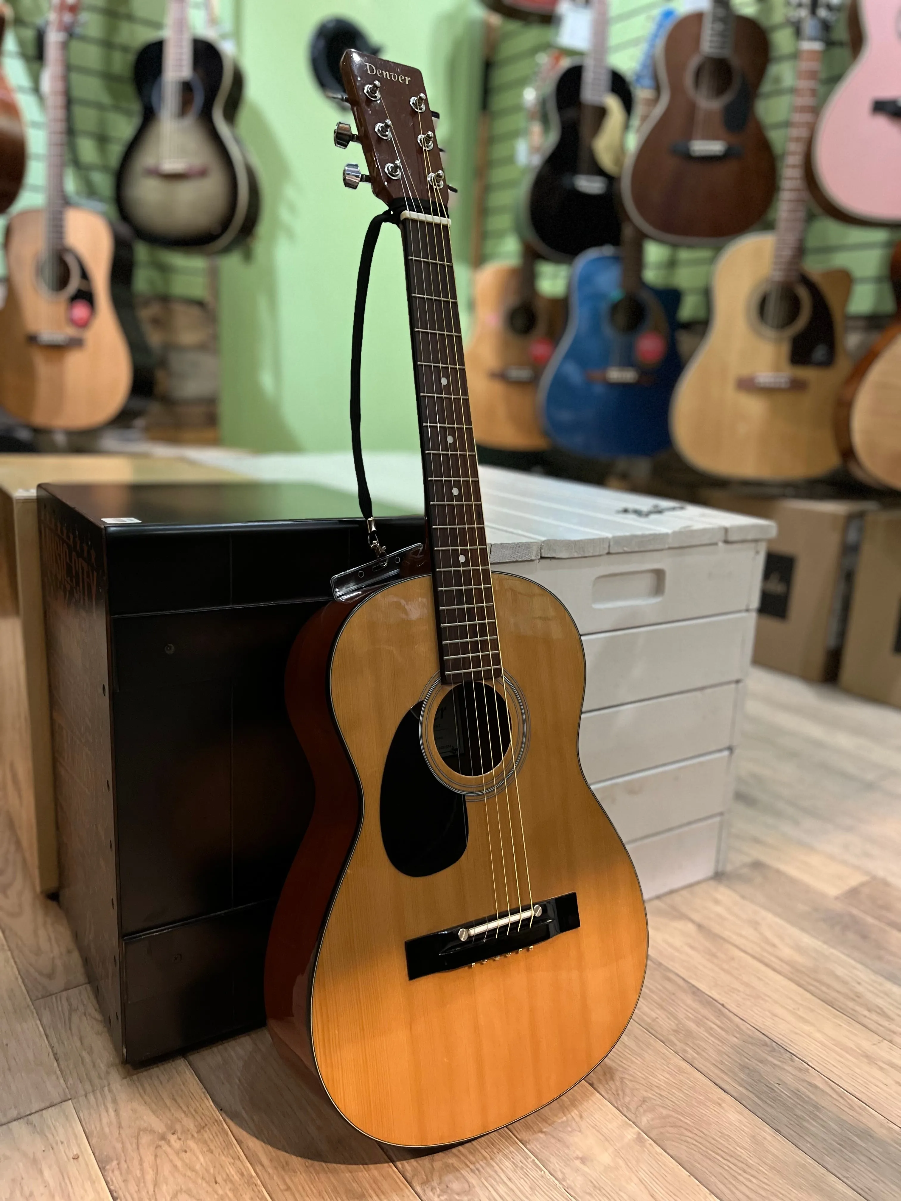 USED Denver DD34SL 3/4 Size Lefty Acoustic - Natural