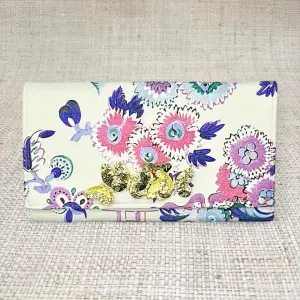 Victoria Clutch