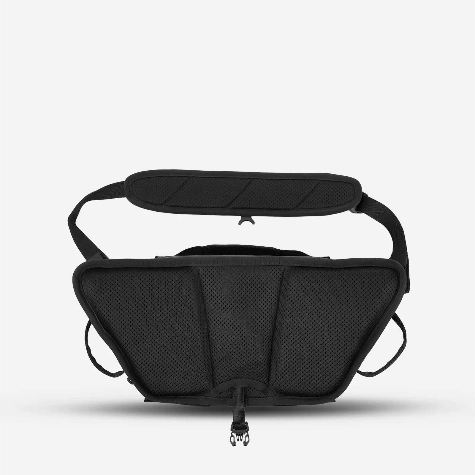 Wandrd Rogue 6L Sling