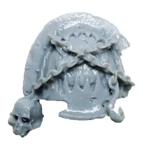 Warhammer 40K  Chaos Marines World Eaters Terminator Shoulder Pad Right C Bits