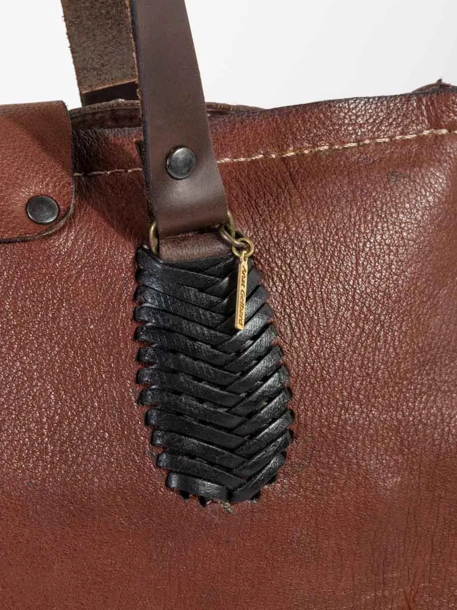 weekend tote