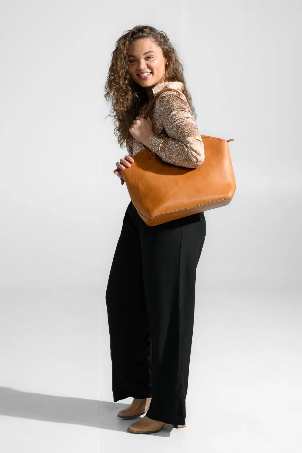 Welden Leather Zip Tote
