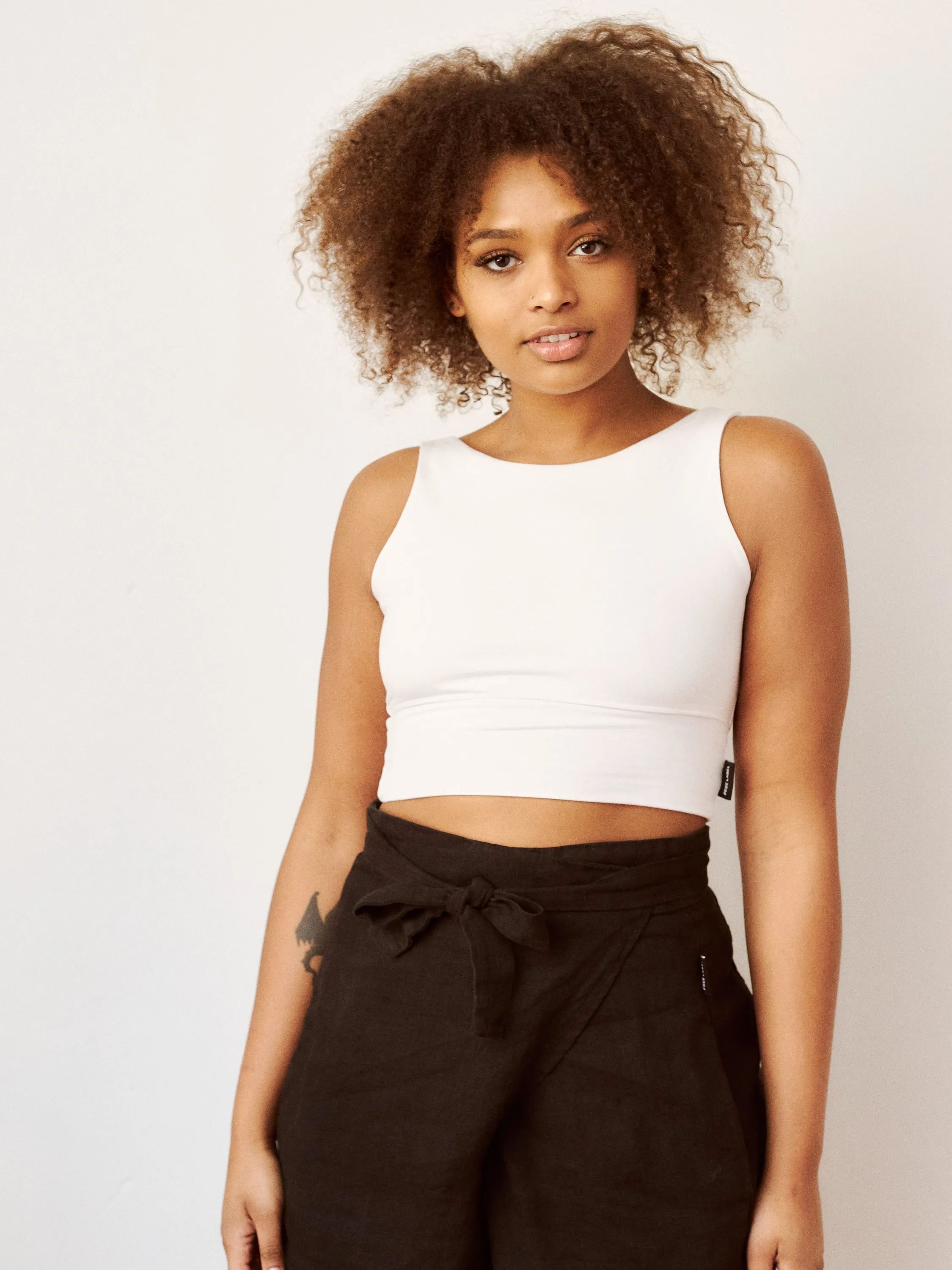 WHITE ANDIE BRA