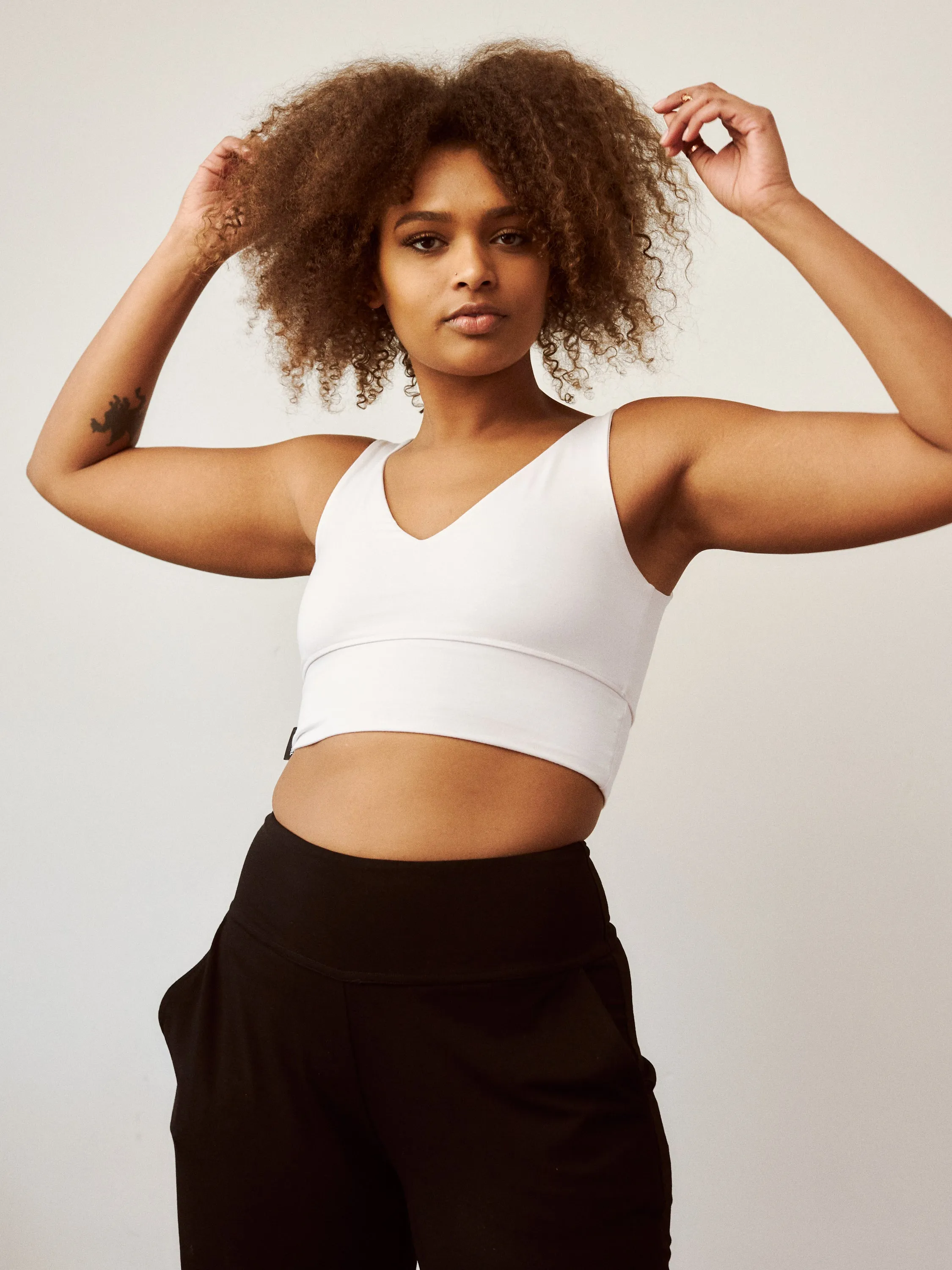 WHITE ANDIE BRA